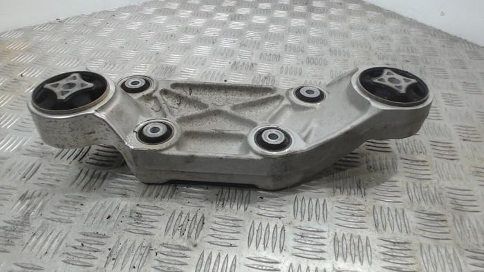Used Engine mount Tesla Model S 85D Price € 26,25 Margin scheme offered by Binckhorst BV