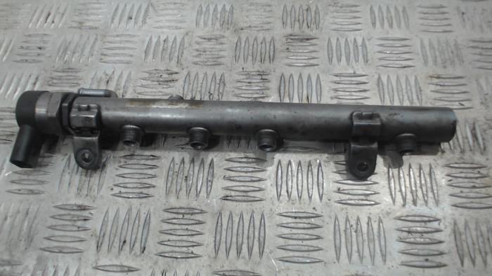 Gebrauchte Einspritzdüse (Einspritzer) Jeep Grand Cherokee (WH/WK) 3.0 CRD V6 24V Preis € 42,00 Margenregelung angeboten von Binckhorst BV