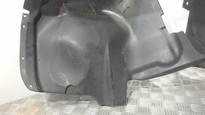 Inner wheel arch Volvo XC70 2.4 D 20V - 30678550 - Binckhorst BV