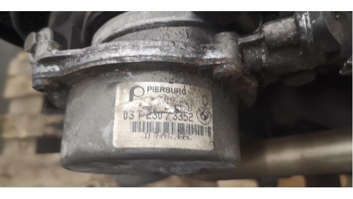 Motor van een BMW X5 (E53) 3.0d 24V 2003
