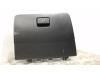 Toyota Avensis Verso (M20) 2.0 16V VVT-i D-4 Handschuhfach