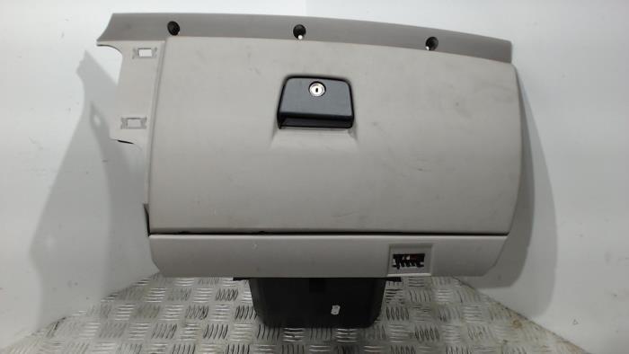 Begagnade Handskfack Volvo S40 (MS) 2.4 20V Pris € 36,75 Marginaltabell erbjuds av Binckhorst BV