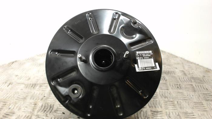 Usagé Servo frein Peugeot Expert (V1/VA/VB/VE/VF/VT/VY) e-Expert Prix € 76,23 Prix TTC proposé par Binckhorst BV