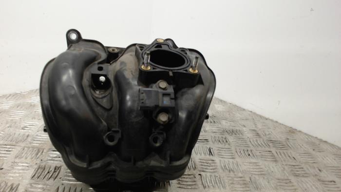 Gebrauchte Ansaugbrugge Daihatsu Cuore (L251/271/276) 1.0 12V DVVT Preis € 31,50 Margenregelung angeboten von Binckhorst BV