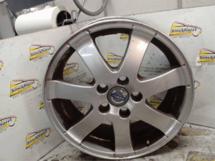 Używane Obrecz Volvo S40 (MS) 2.4 20V Cena € 47,25 Procedura marży oferowane przez Binckhorst BV