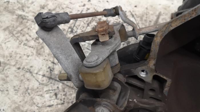 Getriebe van een Chevrolet Kalos (SF48) 1.4 16V 2005