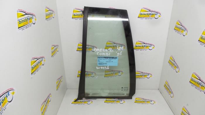 Usados Ventanilla triangular izquierda detrás Opel Omega B Caravan (21/22/23) 2.5 TD Precio € 31,50 Norma de margen ofrecido por Binckhorst BV