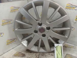 Used Wheel Fiat Grande Punto (199) 1.4 Price € 42,00 Margin scheme offered by Binckhorst BV