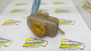 Usagé Réservoir d'huile direction assistée Chevrolet Matiz 0.8 S,SE Prix € 15,75 Règlement à la marge proposé par Binckhorst BV