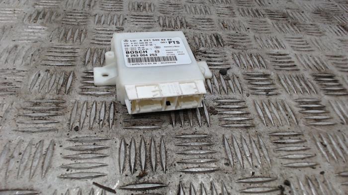 Begagnade PDC-modul Mercedes S (W221) 5.5 S-600 L 36V Twin Turbo Pris € 26,25 Marginaltabell erbjuds av Binckhorst BV
