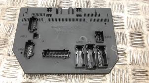 Begagnade Komfortmodul Mercedes S (W221) 5.5 S-600 L 36V Twin Turbo Pris € 141,75 Marginaltabell erbjuds av Binckhorst BV