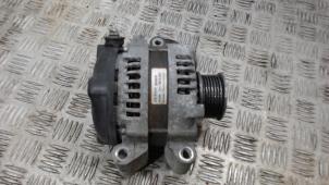 Dynamo från en Toyota Avensis Wagon (T27) 2.2 16V D-4D-F 150 2009