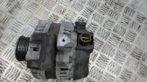 Dynamo från en Toyota Avensis Wagon (T27) 2.2 16V D-4D-F 150 2009