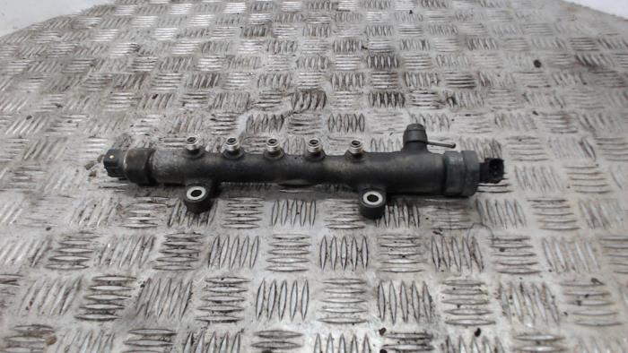 Usagé Système d'injection Toyota Avensis Wagon (T27) 2.2 16V D-4D-F 150 Prix € 31,50 Règlement à la marge proposé par Binckhorst BV