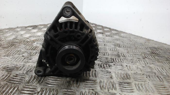 Begagnade Dynamo Opel Corsa D 1.2 16V Pris € 42,00 Marginaltabell erbjuds av Binckhorst BV