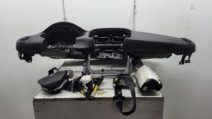Usados Conjunto de airbags + salpicadero Lancia Delta (844) 1.4 T-Jet 16V 120 Precio € 525,00 Norma de margen ofrecido por Binckhorst BV