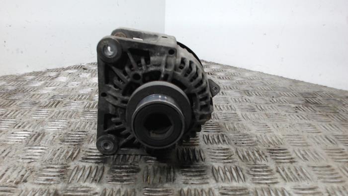 Begagnade Dynamo Renault Scénic II (JM) 1.6 16V Pris € 42,00 Marginaltabell erbjuds av Binckhorst BV