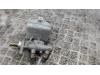 Huvudcylinder från en Volvo XC90 I 2.4 D5 20V 2005