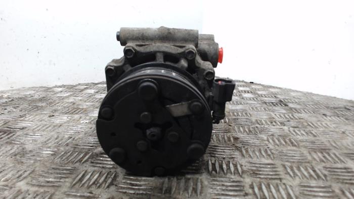 Gebrauchte Klimapumpe Ford Fiesta 5 (JD/JH) 1.3 Preis € 52,50 Margenregelung angeboten von Binckhorst BV
