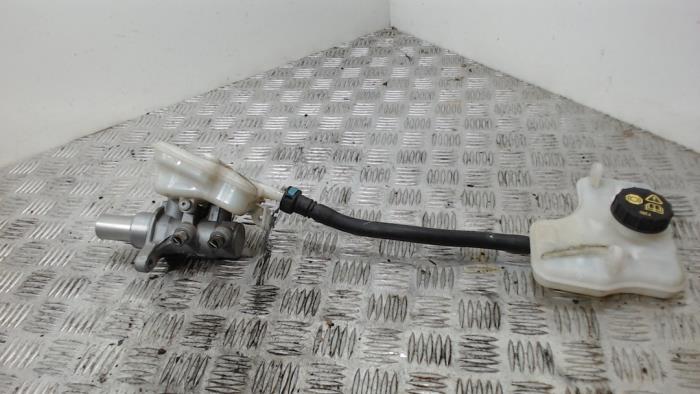 Used Master cylinder Ford Galaxy (CK) 2.0 TDCi 150 16V Price € 31,50 Margin scheme offered by Binckhorst BV