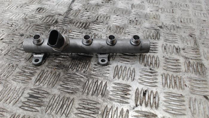 Usagé Système d'injection Volkswagen Touareg (7LA/7L6) 3.0 TDI V6 24V Prix € 31,50 Règlement à la marge proposé par Binckhorst BV