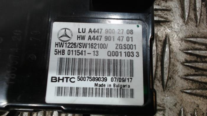 Klimatmodul från en Mercedes-Benz V (447.8) 2.1 250 BlueTEC, 250 d 16V 2017