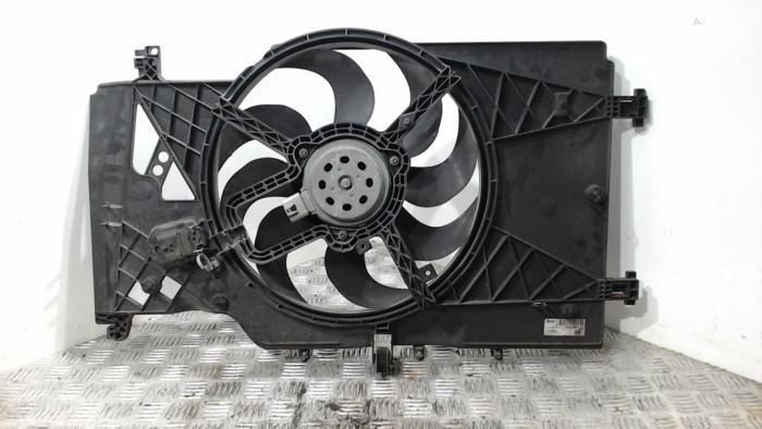 Używane Wentylator Opel Meriva (B) 1.4 Turbo 16V ecoFLEX Cena € 47,25 Procedura marży oferowane przez Binckhorst BV
