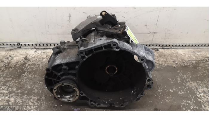 Usagé Boîte de vitesse Volkswagen Passat (3C2) 2.0 TDI 140 Prix € 157,50 Règlement à la marge proposé par Binckhorst BV