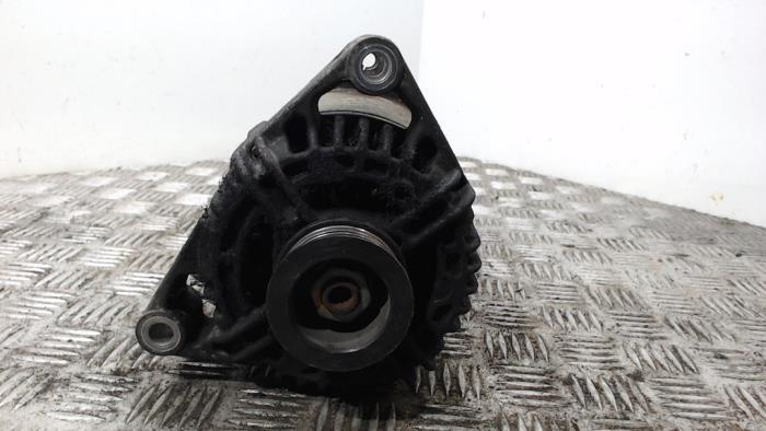 Begagnade Dynamo Opel Corsa D 1.2 16V Pris € 42,00 Marginaltabell erbjuds av Binckhorst BV