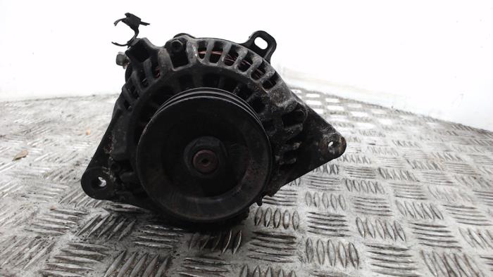 Gebrauchte Dynamo Hyundai H-1/H-200 2.5 Tdi Preis € 47,25 Margenregelung angeboten von Binckhorst BV