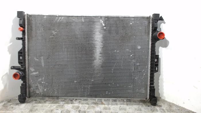 Usagé Radiateur Volvo XC60 I (DZ) 2.0 DRIVe 20V Prix € 42,00 Règlement à la marge proposé par Binckhorst BV