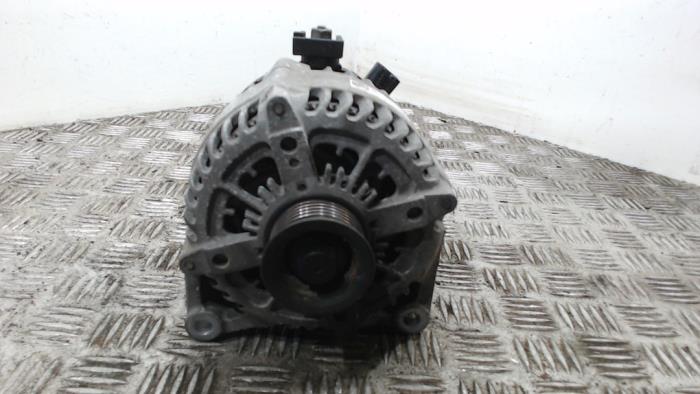 Gebrauchte Dynamo BMW 5 serie (F10) 520d 16V Preis € 52,50 Margenregelung angeboten von Binckhorst BV