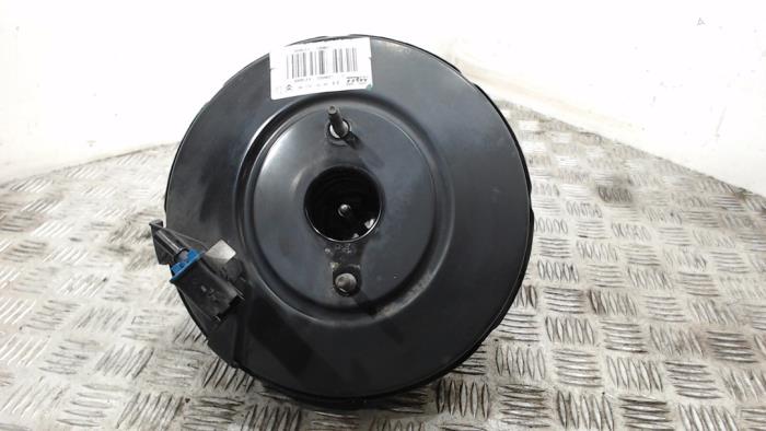 Usagé Servo frein Peugeot 208 I (CA/CC/CK/CL) 1.0 Vti 12V PureTech Prix € 36,75 Règlement à la marge proposé par Binckhorst BV