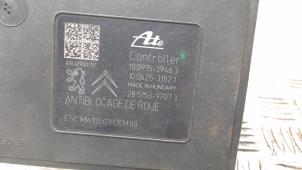 Bloc ABS d'un Peugeot 208 I (CA/CC/CK/CL) 1.0 Vti 12V PureTech 2016