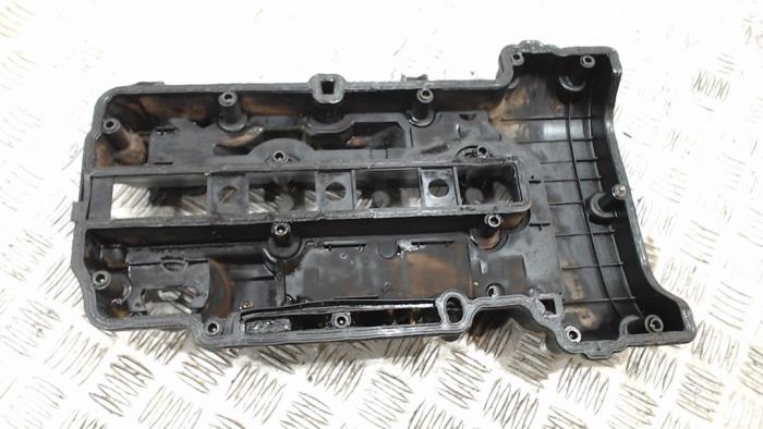 Ventildeckel van een Opel Meriva (B) 1.4 Turbo 16V ecoFLEX 2011
