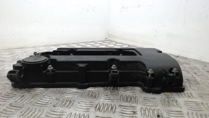 Ventildeckel van een Opel Meriva (B) 1.4 Turbo 16V ecoFLEX 2011