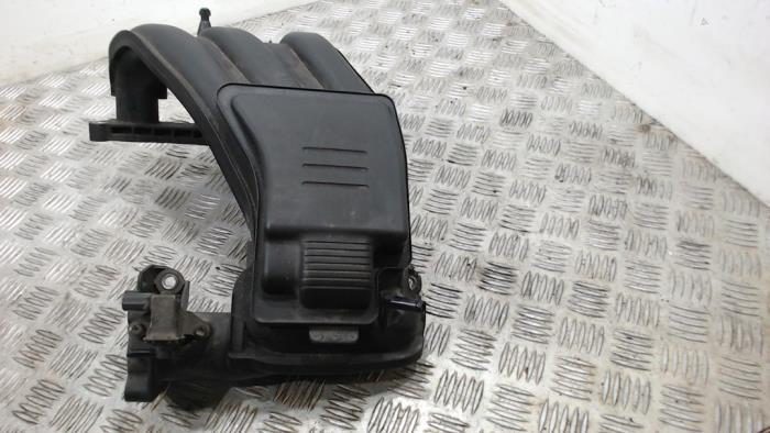Gebrauchte Ansaugbrugge Nissan Micra (K13) 1.2 12V Preis € 47,25 Margenregelung angeboten von Binckhorst BV
