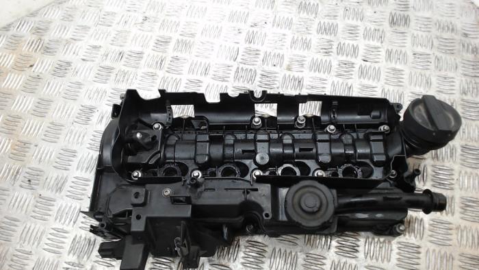 Gebrauchte Ventildeckel BMW 5 serie (F10) 520d 16V Preis € 131,25 Margenregelung angeboten von Binckhorst BV