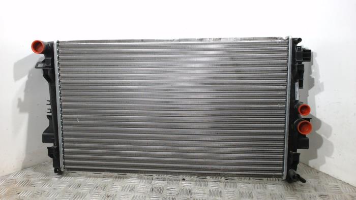 Usagé Radiateur Mercedes Vito (639.6) 2.2 110 CDI 16V Euro 5 Prix € 36,75 Règlement à la marge proposé par Binckhorst BV
