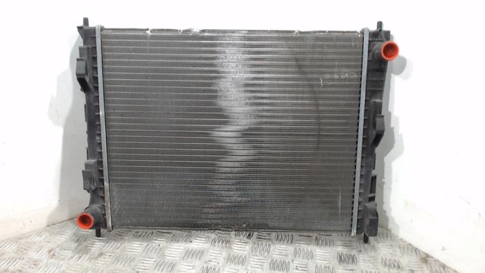 Usagé Radiateur Renault Twingo II (CN) 1.2 16V Prix € 31,50 Règlement à la marge proposé par Binckhorst BV