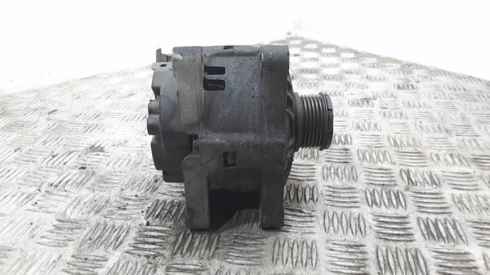 Dynamo van een Fiat Scudo (270) 1.6 D Multijet 2008
