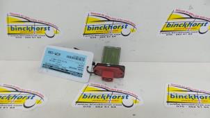 Used Heater resistor Hyundai Lantra/Elantra II Wagon 1.6i GLS 16V Price € 15,75 Margin scheme offered by Binckhorst BV