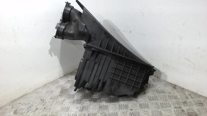 Gebrauchte Luftfiltergehäuse Jaguar XF (CC9) 3.0 D V6 24V Preis € 63,00 Margenregelung angeboten von Binckhorst BV