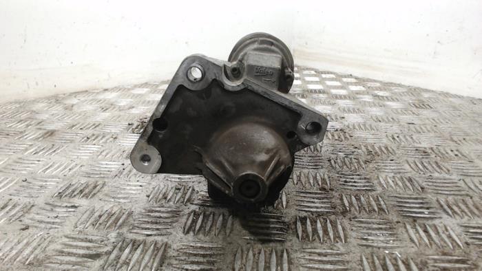 Used Starter Peugeot Partner (GC/GF/GG/GJ/GK) 1.6 HDI 75 16V Price € 31,50 Margin scheme offered by Binckhorst BV