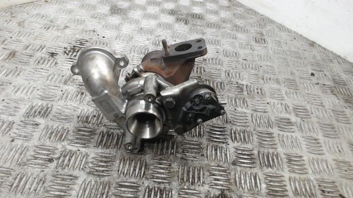 Gebrauchte Turbo Ford Fiesta 6 (JA8) 1.6 TDCi 95 Preis € 78,75 Margenregelung angeboten von Binckhorst BV