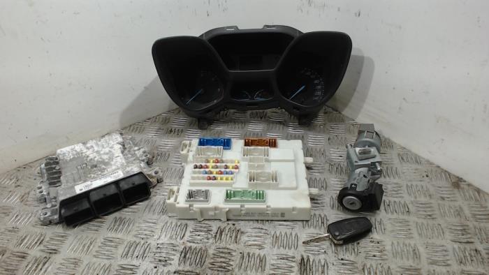 Used Ignition lock + computer Ford Transit Connect (PJ2) 1.6 TDCi 16V 95 Price € 210,00 Margin scheme offered by Binckhorst BV
