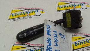 Gebrauchte Richtungsanzeiger Schalter Chevrolet Matiz 0.8 S,SE Preis € 15,75 Margenregelung angeboten von Binckhorst BV