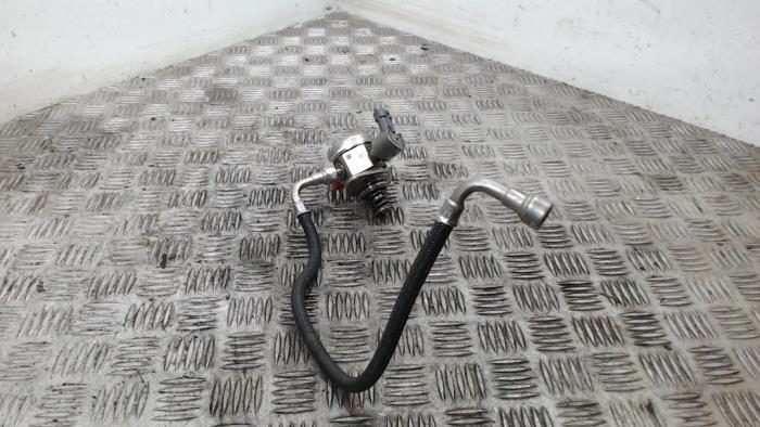 Usagé Pompe haute pression Ford Fiesta 6 (JA8) 1.0 Ti-VCT 12V 65 Prix € 52,50 Règlement à la marge proposé par Binckhorst BV
