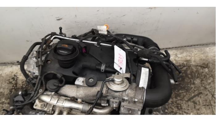 Engine from a Skoda Octavia Combi (1Z5) 1.9 TDI 4x4 2008