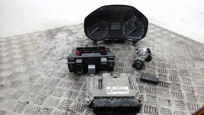 Used Ignition lock + computer Skoda Octavia Combi (1Z5) 1.9 TDI 4x4 Price € 157,50 Margin scheme offered by Binckhorst BV
